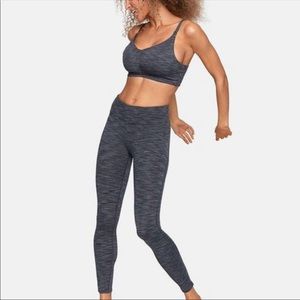 Outdoor Voices 7/8 gray heather leggings